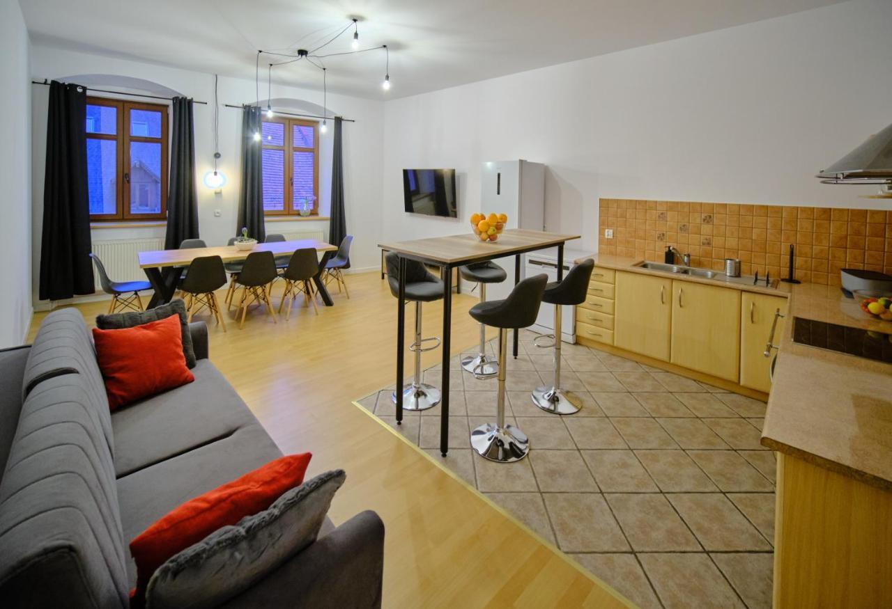 Urania Apartamenty 科瓦雷 外观 照片